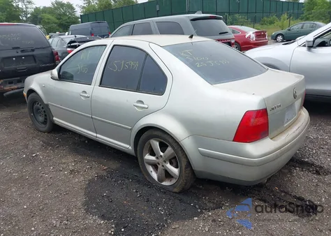2002 Volkswagen Jetta Gls from USA, damaged, VIN 3VWSK69M72M106955